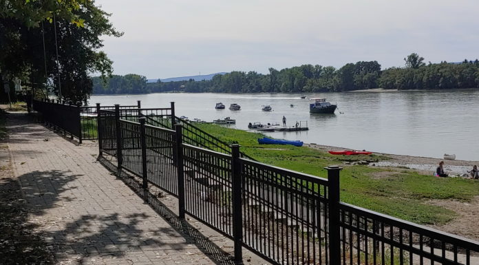 Koraősszel a gödi Duna-parton