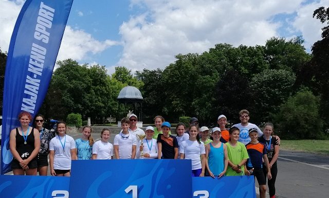 A gödi kajakosok is részt vettek a Dunakeszin rendezett vízitúra-kupafutamon