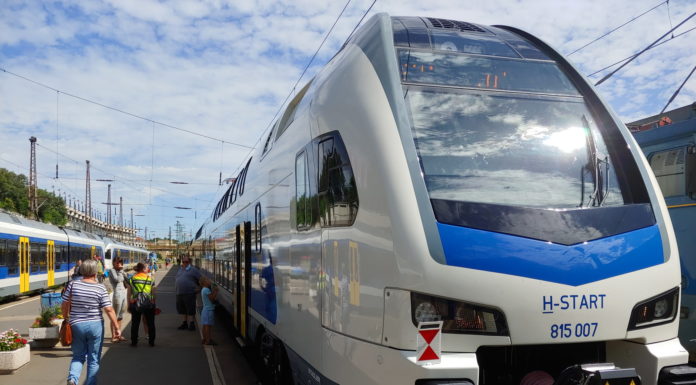 Jégmadár expresszvonattal a Balatonhoz: használjuk az új vármegye- és országbérlet előnyeit!