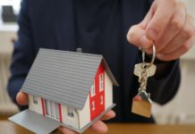 211,5 millió forintról indul a licit egy gödi luxusingatlanra