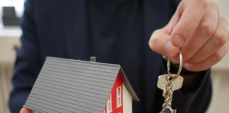 211,5 millió forintról indul a licit egy gödi luxusingatlanra