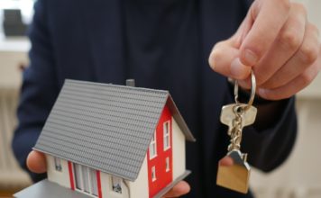 211,5 millió forintról indul a licit egy gödi luxusingatlanra