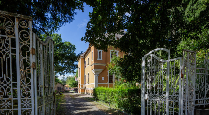 A polgármester verssel válaszolt a Gödi Hírnöknek