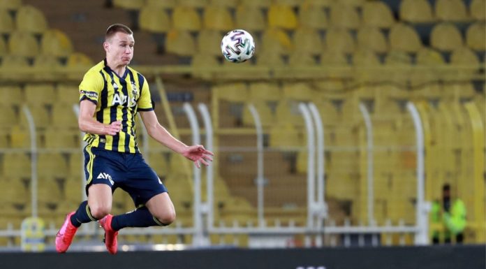 Vasárnap még csereként játszott Szalai