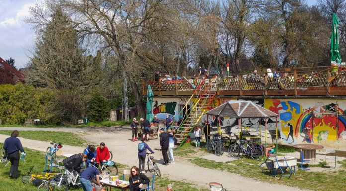 A hétvégére már nem kell maszk a rendezvényeken a védetteknek