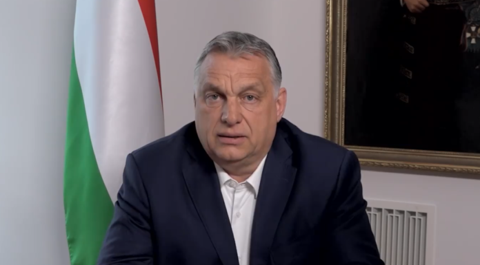 Hétfőn csak az alsósok térnek vissza a tantermekbe