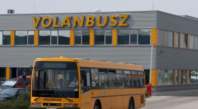 Visszaáll az első ajtós felszállás a Volánbusznál
