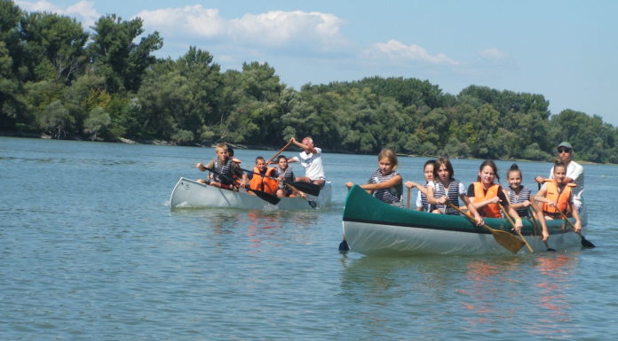Nagyon népszerűek a kajak-kenu táborok Gödön