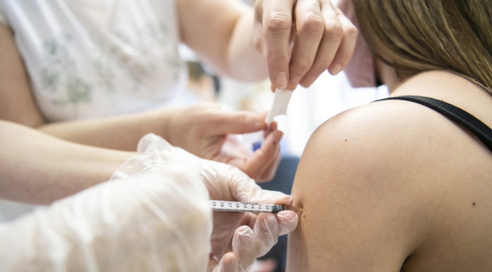 Ön beoltatja a gyermekét?