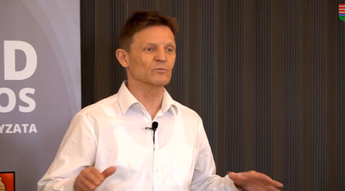 Kapcsolatunk a világmindenséggel – Grandpierre Atilla gödi előadása