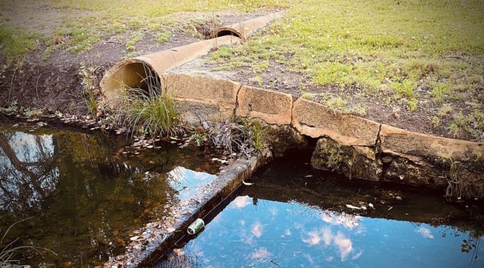 Újból folyik a szennyvíz a Samsungból?