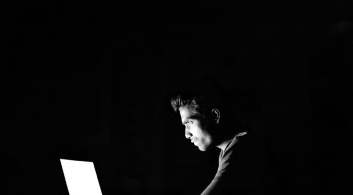 Vigyázat! Gödön is lehetnek áldozatai az adatlopó csalóknak!