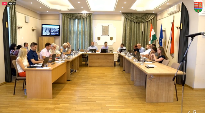 Izgalmas témákat tárgyal reggel 9-től Gödön a képviselő-testület