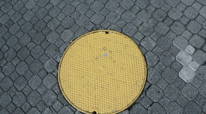 Neveleken melyik utcákban oldódik meg a szennyvízprobléma?