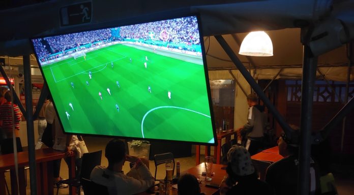 Így nézik Gödön az Anglia-Olaszország Eb-döntőt