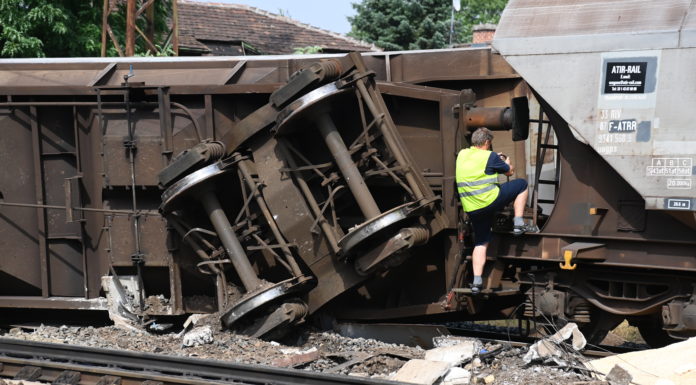 Mindkét vágányt le kell zárni Rákospalota-Újpest és Dunakeszi között
