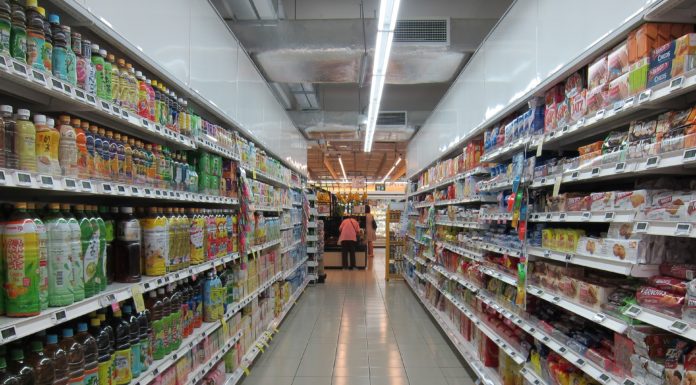 Vigyázzon, mit vesz az Auchanban: ezek a tiltólistás termékek