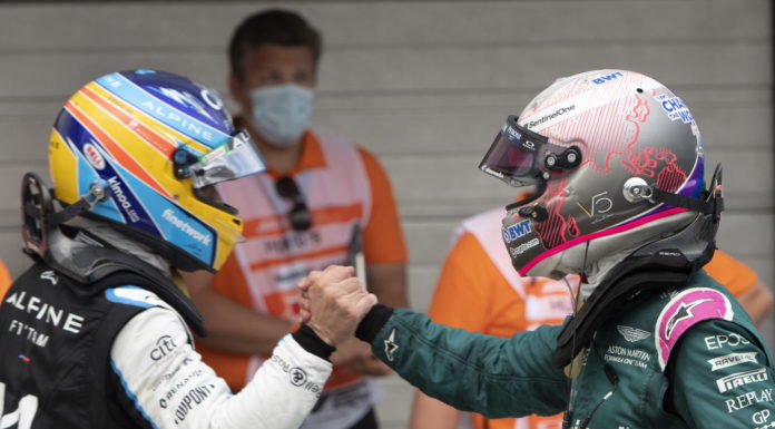 Magyar Nagydíj – Vettelt kizárták, Hamilton a második