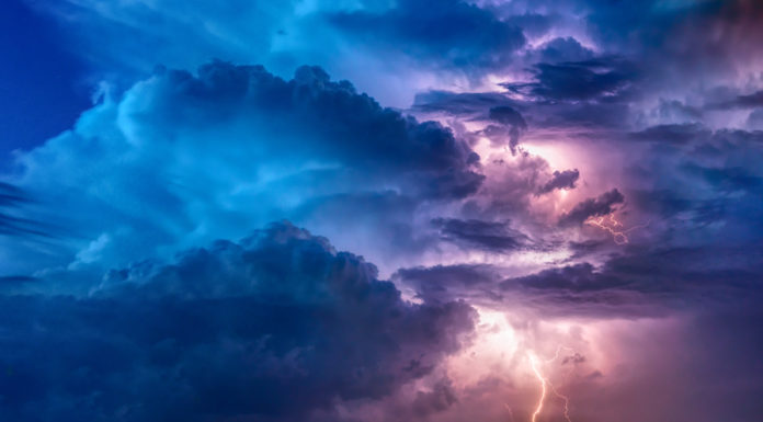 Hatalmas zivatarokra számíthatunk ma a megyében