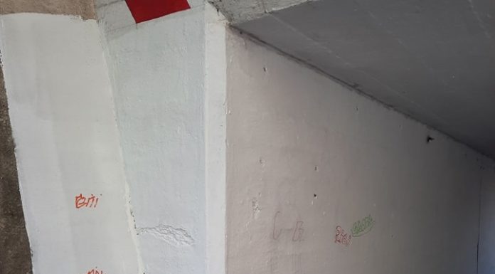 Három napig maradt graffiti nélkül a gödi alagút