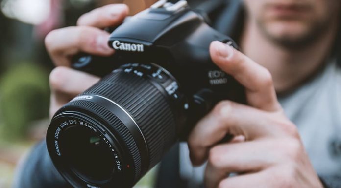 Megmutatja nekünk is a nyári képeit?