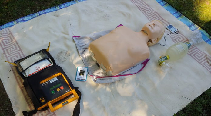 Gödön megmutatták, hogyan lehet életet menteni