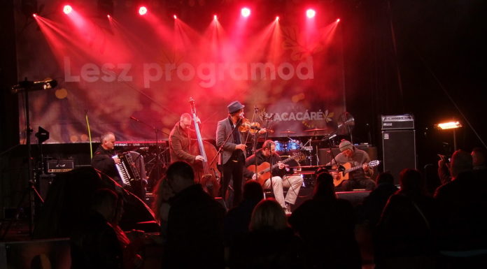 Telt ház volt a gödi Hacacárén