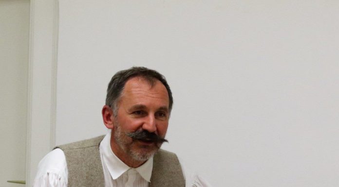 Fóton osztja meg tapasztalatait a gödi Búzaszem igazgatója