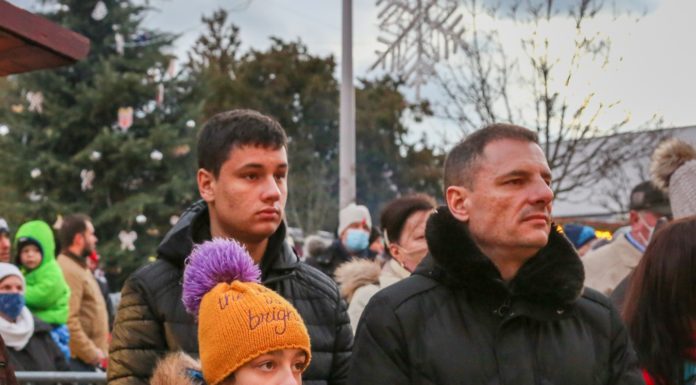 Karácsonyváró beszélgetés Tuzson Bencével