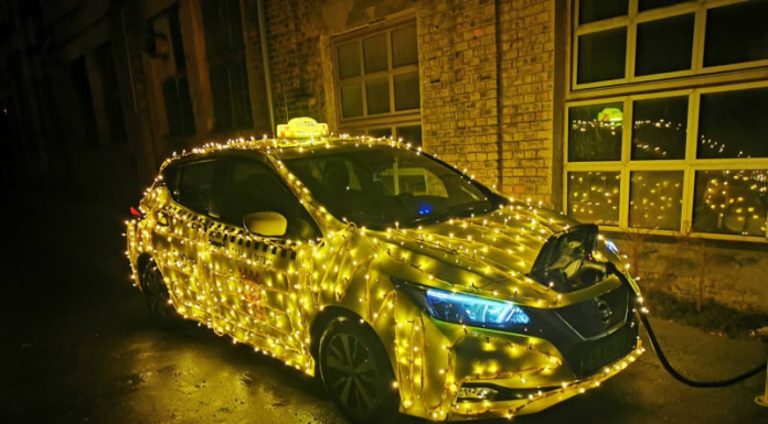 Tavaly óta Gödön él a fénytaxis!