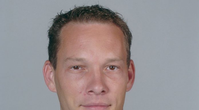 Meghalt Csollány Szilveszter