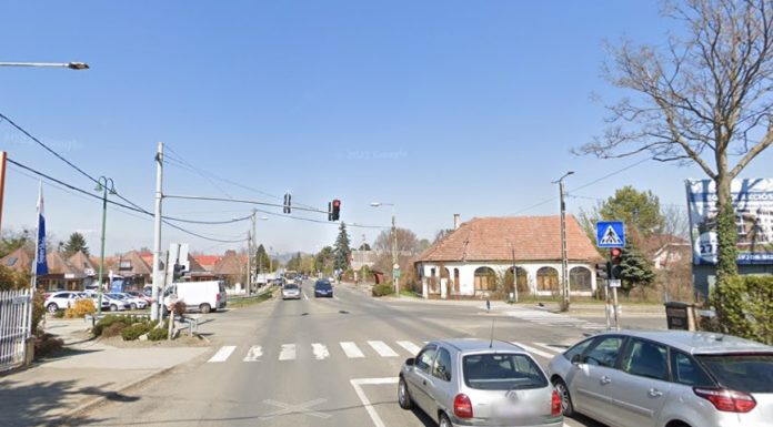 Nem villog már sokáig a sárga lámpa