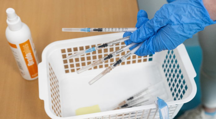 Így folyik az oltási akció Gödön februárban