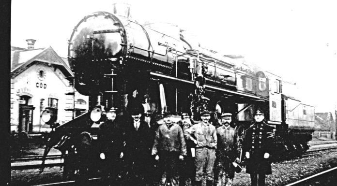 Húsvéti program: nézze meg a gödi vasparipákat!