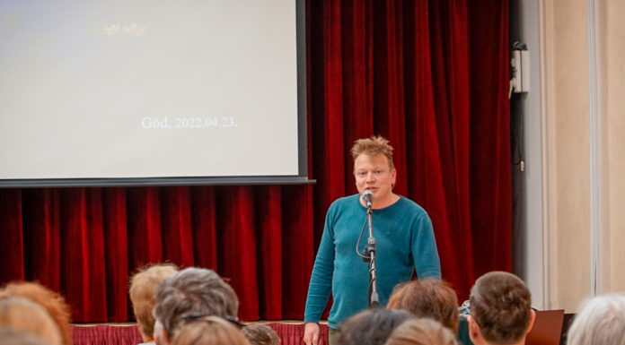 Gödön tartott előadást Potyó Imre, a magyar természetfotó nagydíj kitüntetettje