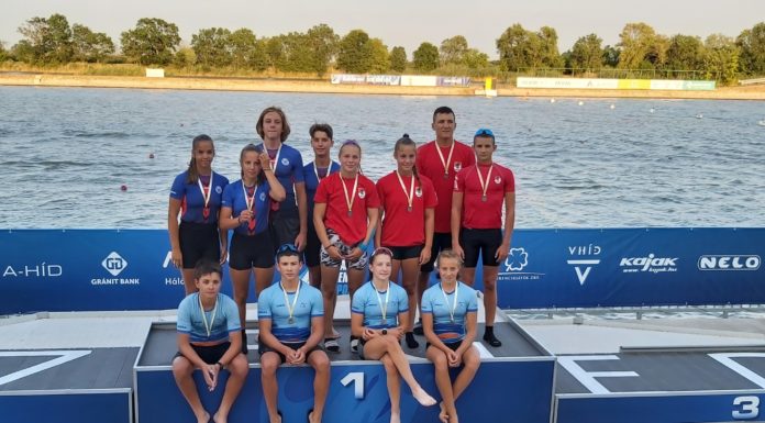 Remekeltek a gödi gyermek- és kölyökkajakosok