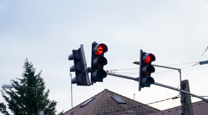 Ön is elégedetlen a felsőgödi lámpával? Tegye ezt!
