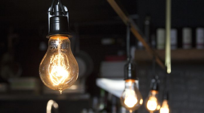 Vegyen izzót a NAV-tól