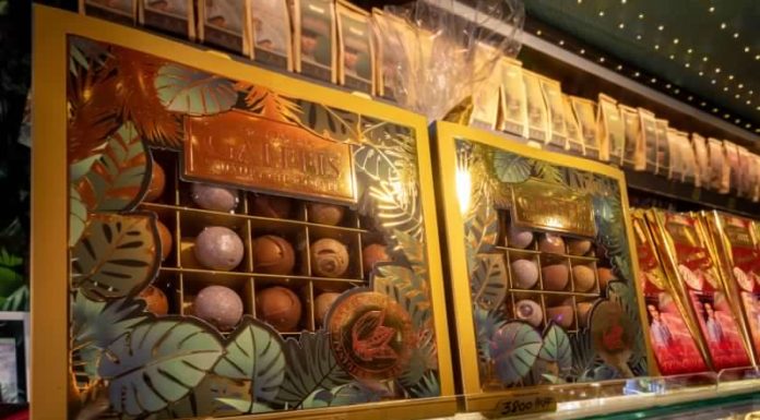 Ilyen csokizó még nem volt Budán! Megnyílt a Galffis