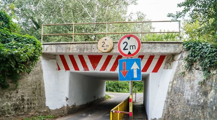 Jöjjön alagutat festeni az Alagút utcába!