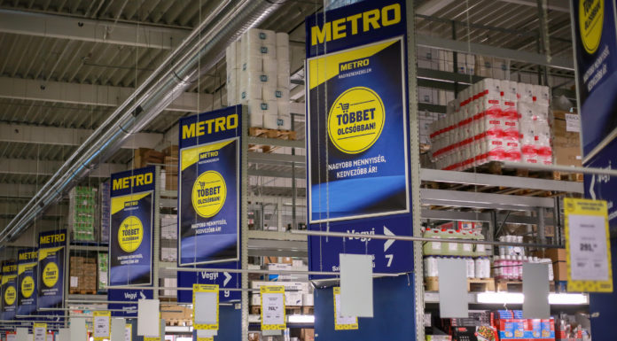 Megújult az M3-as mellett a METRO