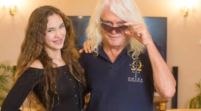 Hamarosan a gödiek is meghallgathatják Kóbor János lányát, Lénát