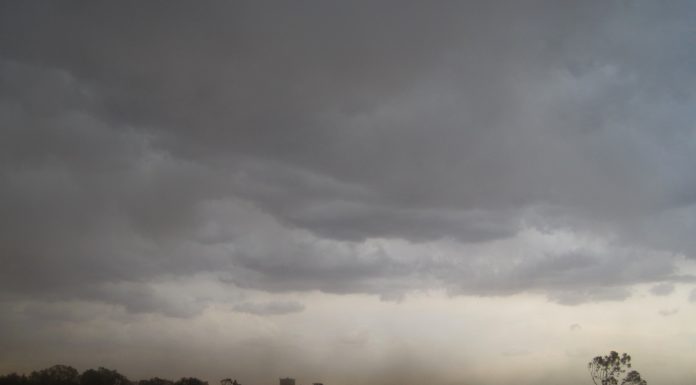 Gödiek, figyelem! Újabb porviharok lehetnek az utakon