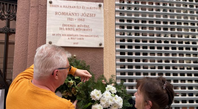 40 éve ment el a rímhányó zseni