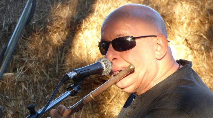 Neves zenésztársai idézik fel Török Ádámot