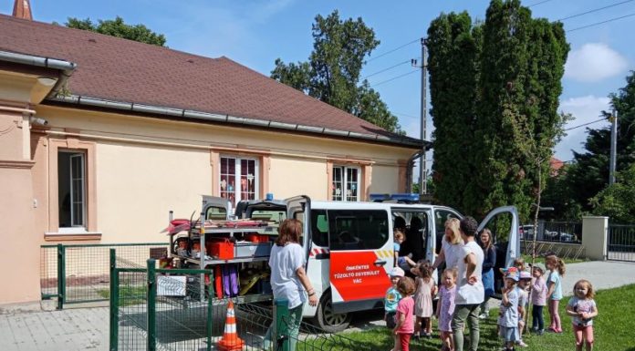 Óvodások és tűzoltók ha találkoznak