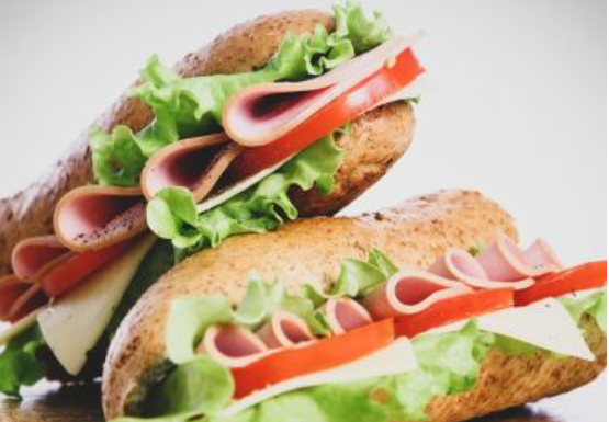 Hús nélkül bele sem kezd a diétába a magyarok többsége