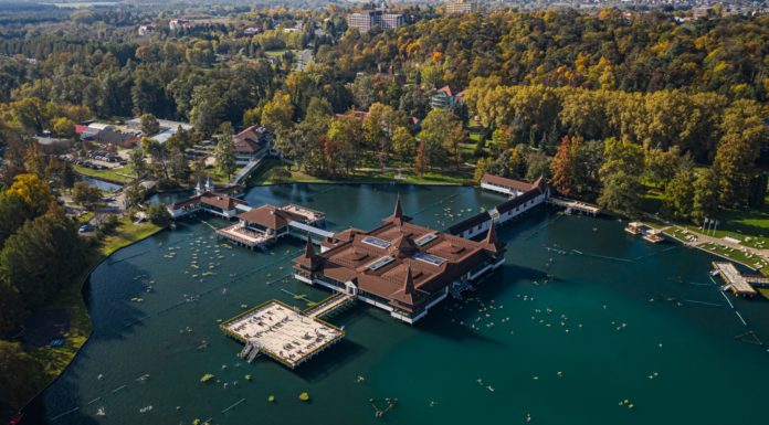 Országszerte nagy forgalmat bonyolítottak nyáron a fürdővárosok