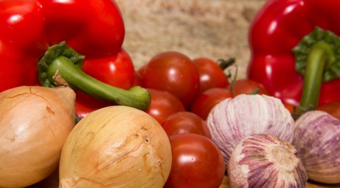 Ingyen adják a lecsóhoz az alapanyagot a gödi lecsófőző versenyen