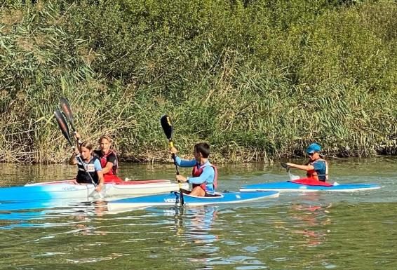 Nyolc gödi kajakos volt a régiós kölyökválogatott edzőtáborában